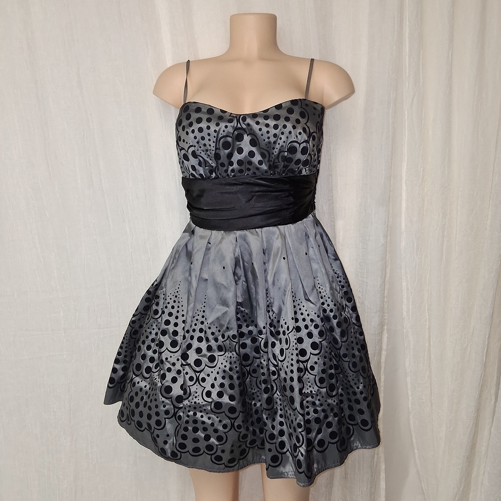 B Darlin Black and Gray Polka Dot Mini Dress Women Size 3/4